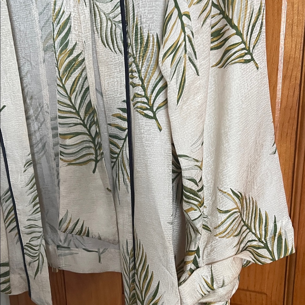Leaf Print Open Cardigan - Picture 5 of 8